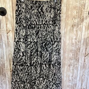 Faded Glory Black and White Smocked Maxi‎ Skirt